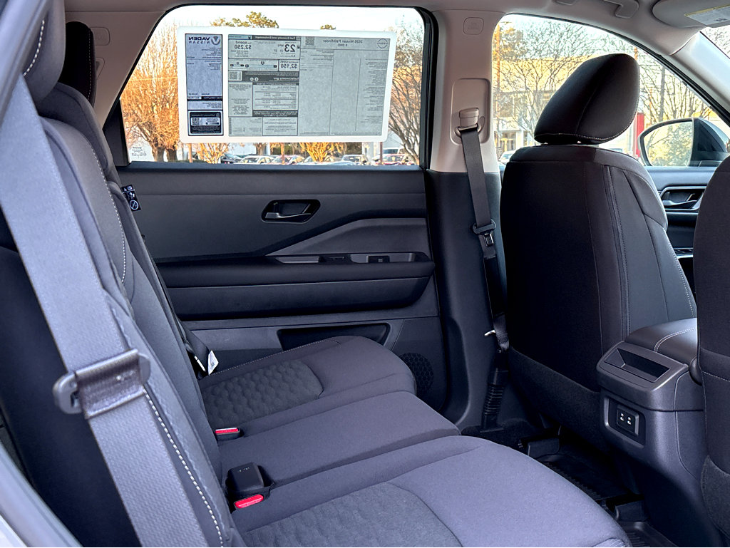 New 2026 Nissan Pathfinder SV image 11