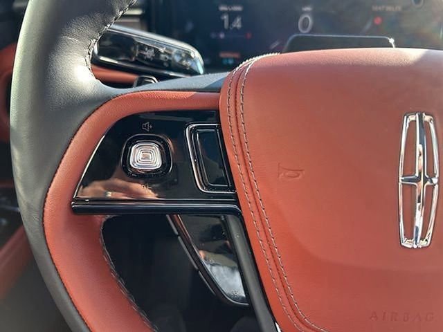 New 2026 Lincoln Aviator Reserve image 16