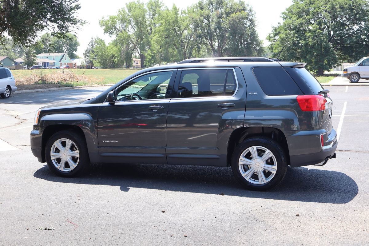 Used 2017 GMC Terrain SLE w/ Driver Alert Package I AWD/4WD image 8