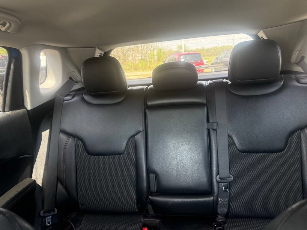 Used 2021 Jeep Compass Trailhawk AWD/4WD image 10