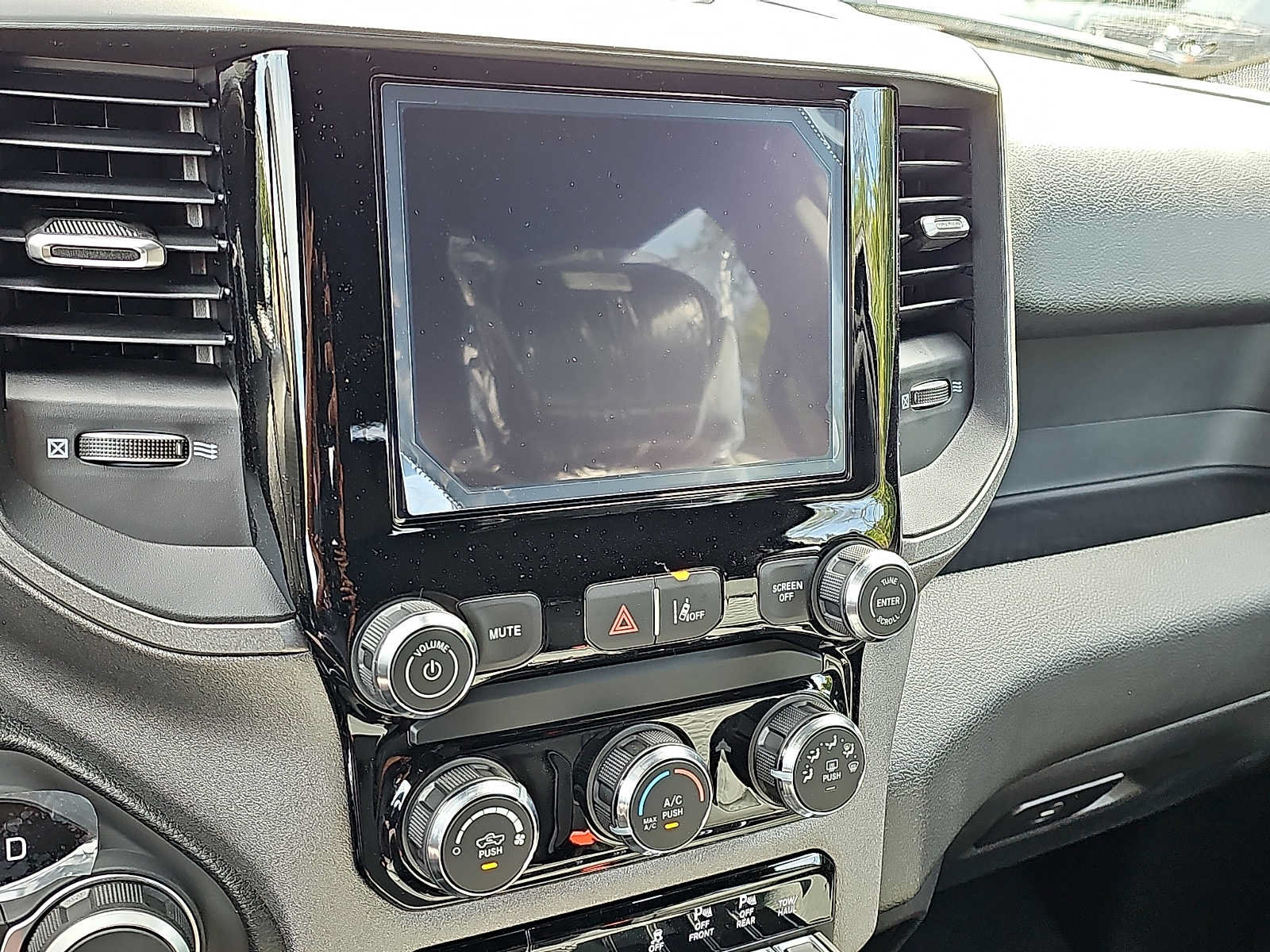 New 2027 RAM 1500 Warlock AWD/4WD image 11