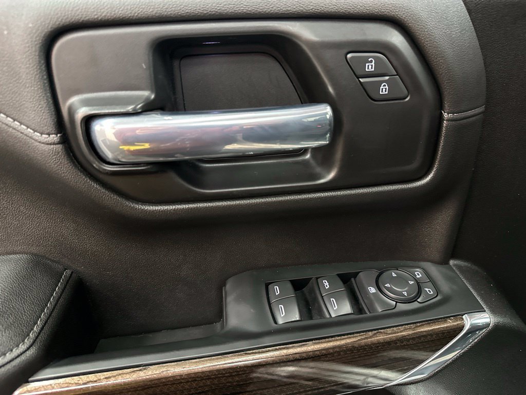 Used 2021 Chevrolet Silverado 1500 LT AWD/4WD image 18
