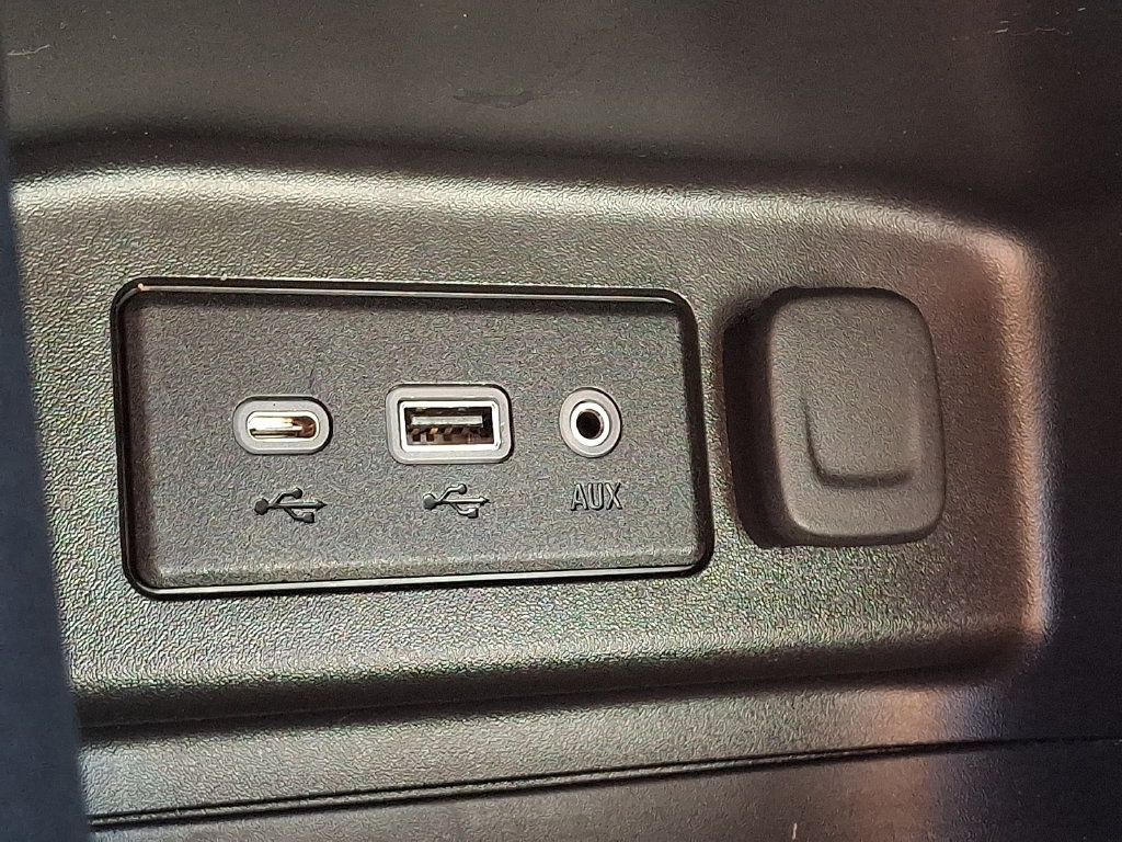 Certified 2024 Chevrolet Equinox LT FWD image 26