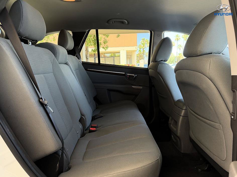 Used 2011 Hyundai Santa Fe GLS FWD image 14