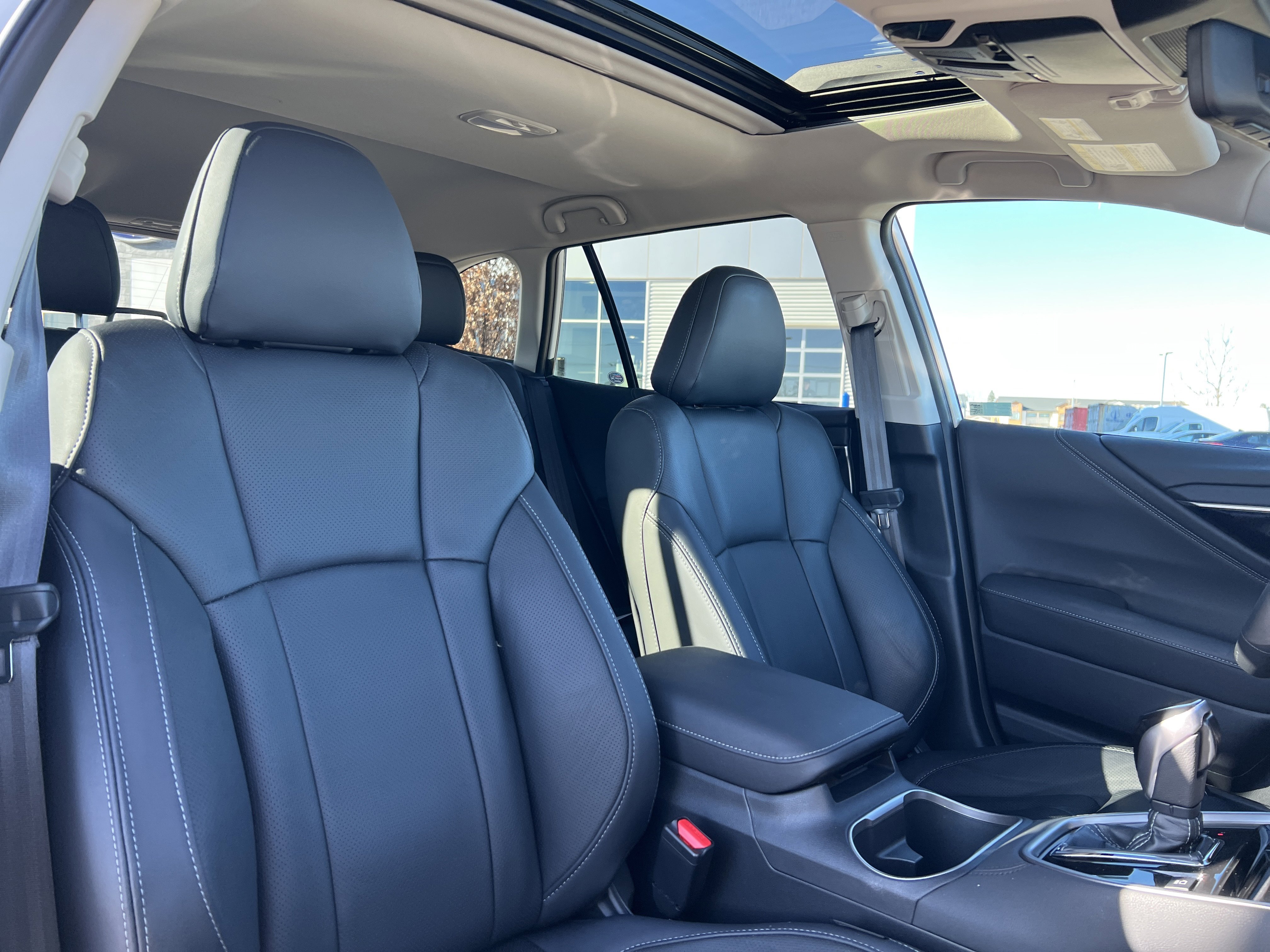 Used 2025 Subaru Outback Touring XT image 15