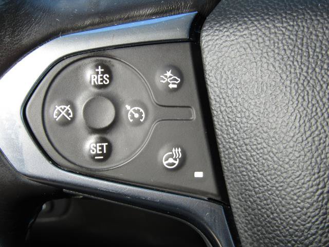 Used 2020 Chevrolet Traverse LT w/ Driver Confidence II Package AWD/4WD image 19
