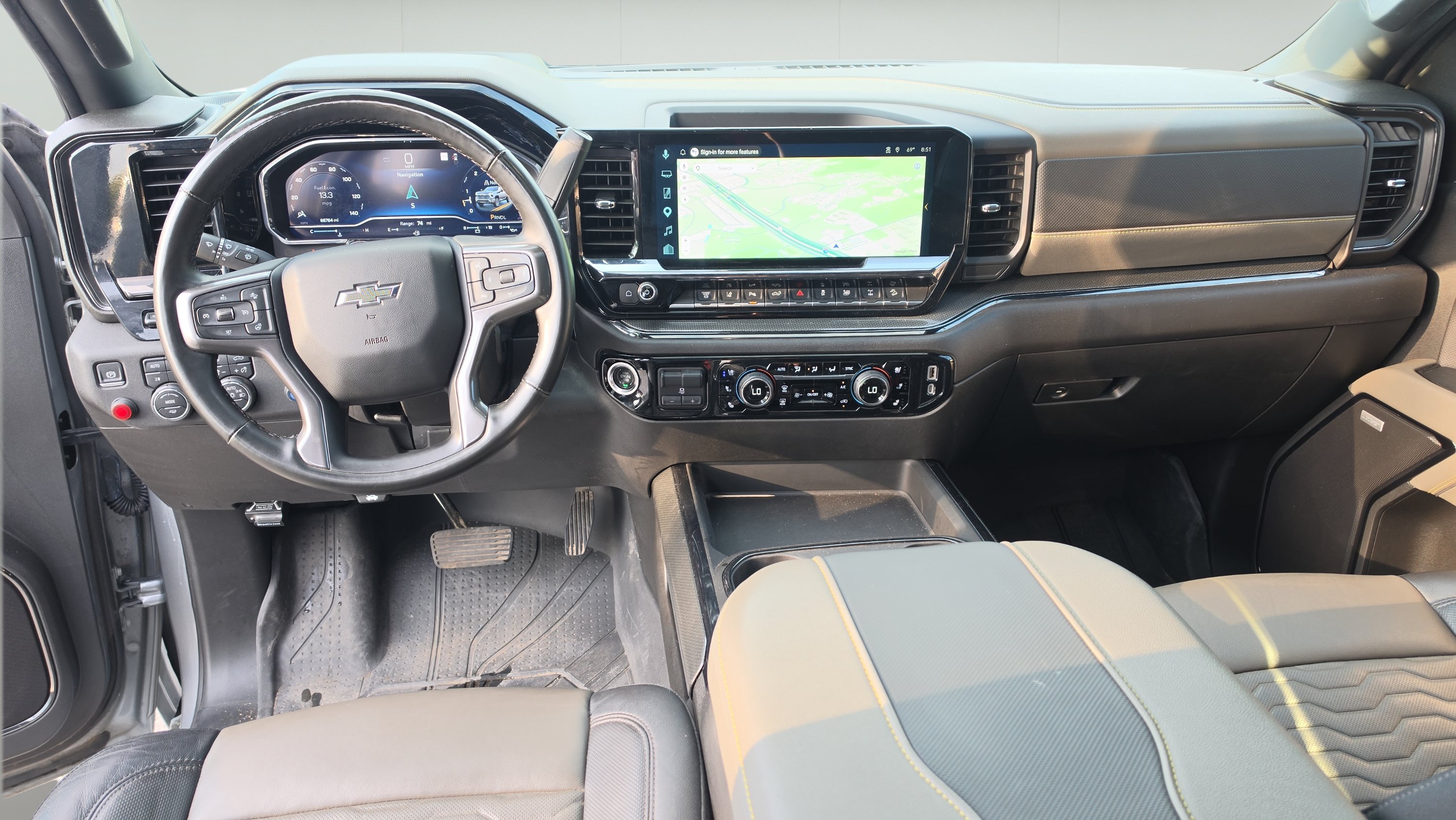 Used 2025 Chevrolet Silverado 2500 ZR2 w/ Technology Package AWD/4WD image 25