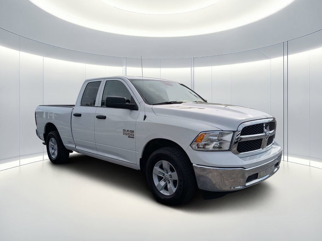 Used 2024 RAM 1500 Classic SLT AWD/4WD image 2