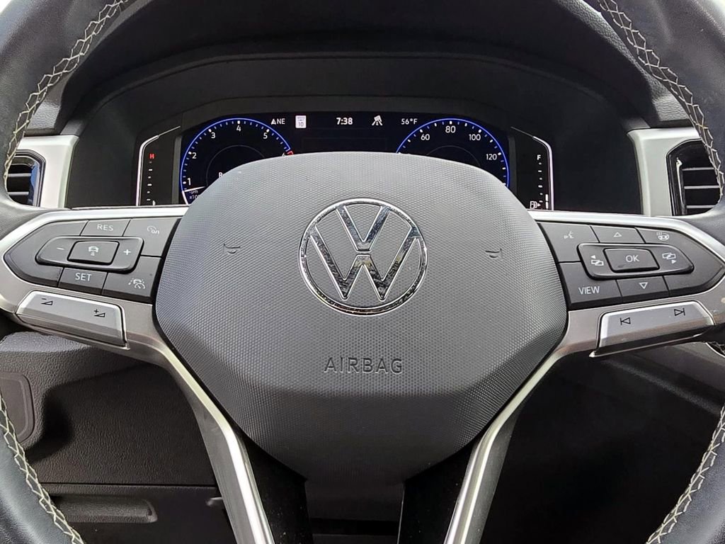 Certified 2021 Volkswagen Atlas Cross Sport SEL Premium image 13