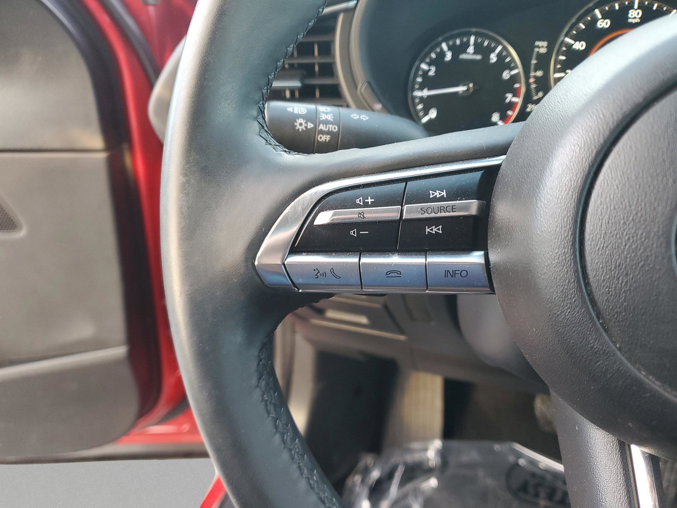 Used 2021 MAZDA CX-30 FWD 2.5 S w/ Premium Package image 27