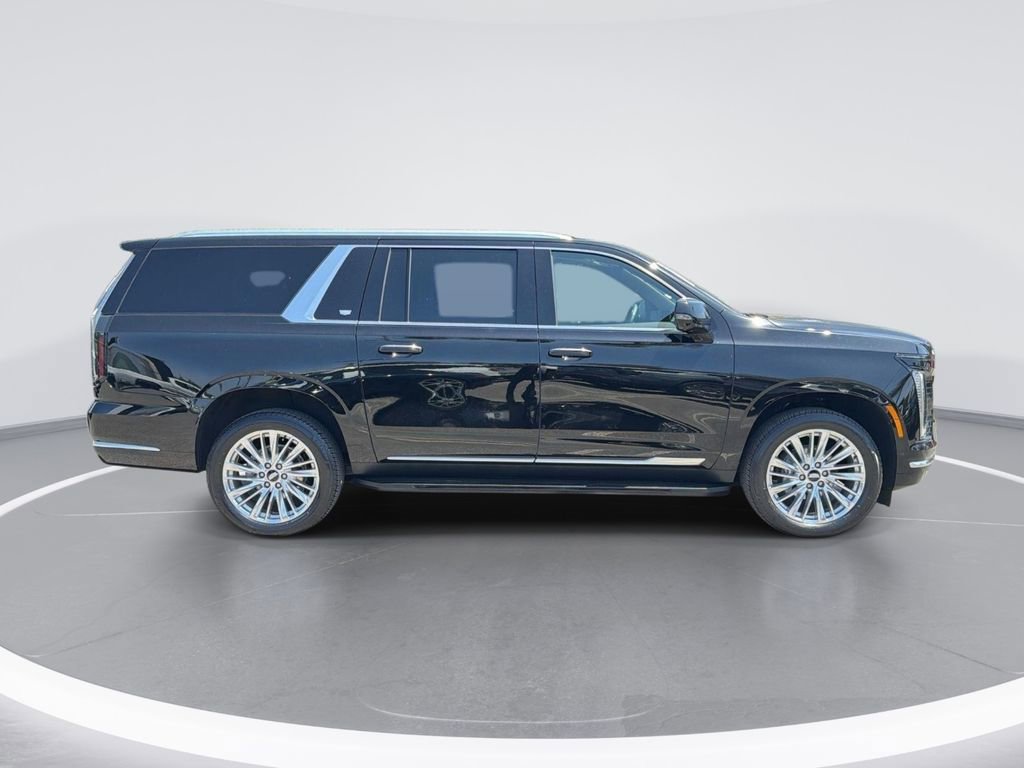 Certified 2025 Cadillac Escalade ESV Premium Luxury RWD image 3