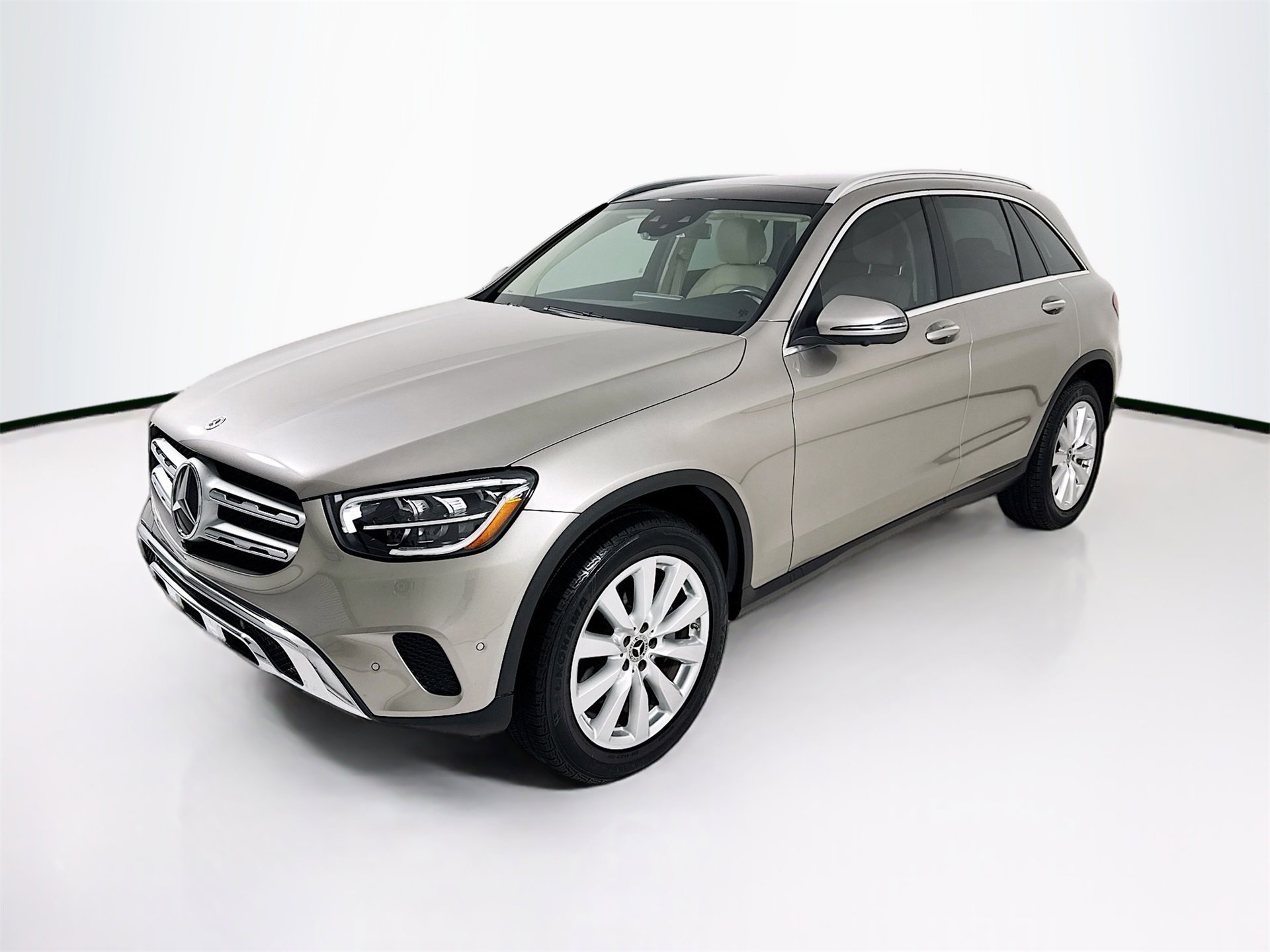 Certified 2021 Mercedes-Benz GLC 300 4MATIC image 3