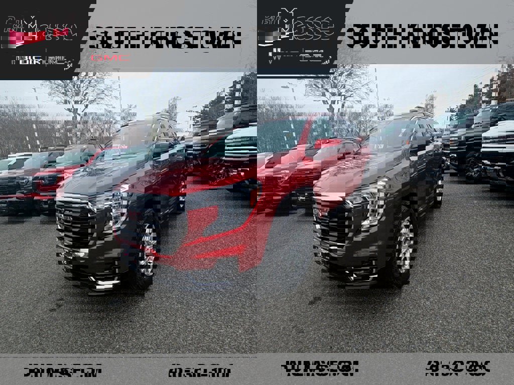 Used 2022 GMC Terrain SLE w/ Driver Convenience Package