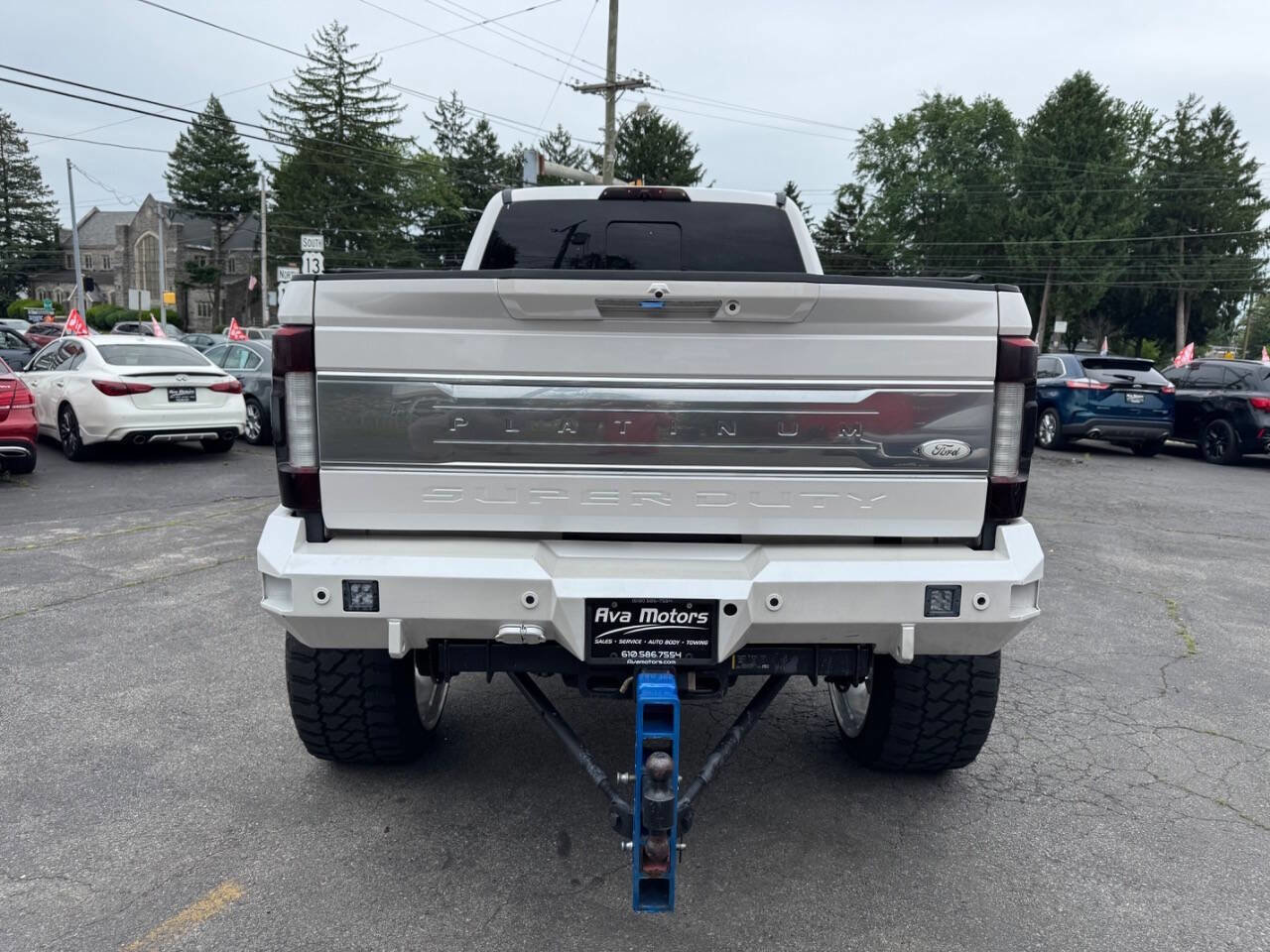 Used 2017 Ford F250 Platinum w/ Platinum Ultimate Package AWD/4WD image 4