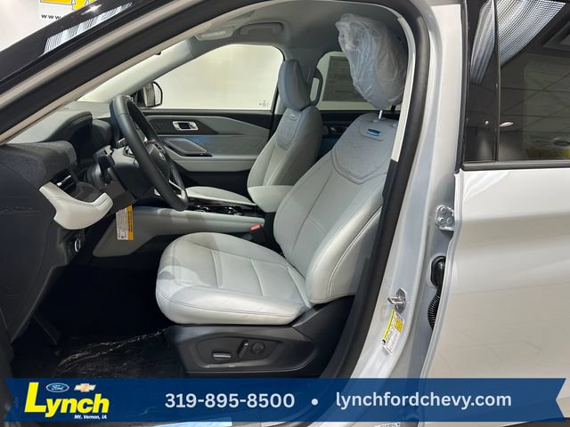 New 2026 Ford Explorer Platinum w/ LUX Leather Package AWD/4WD image 7