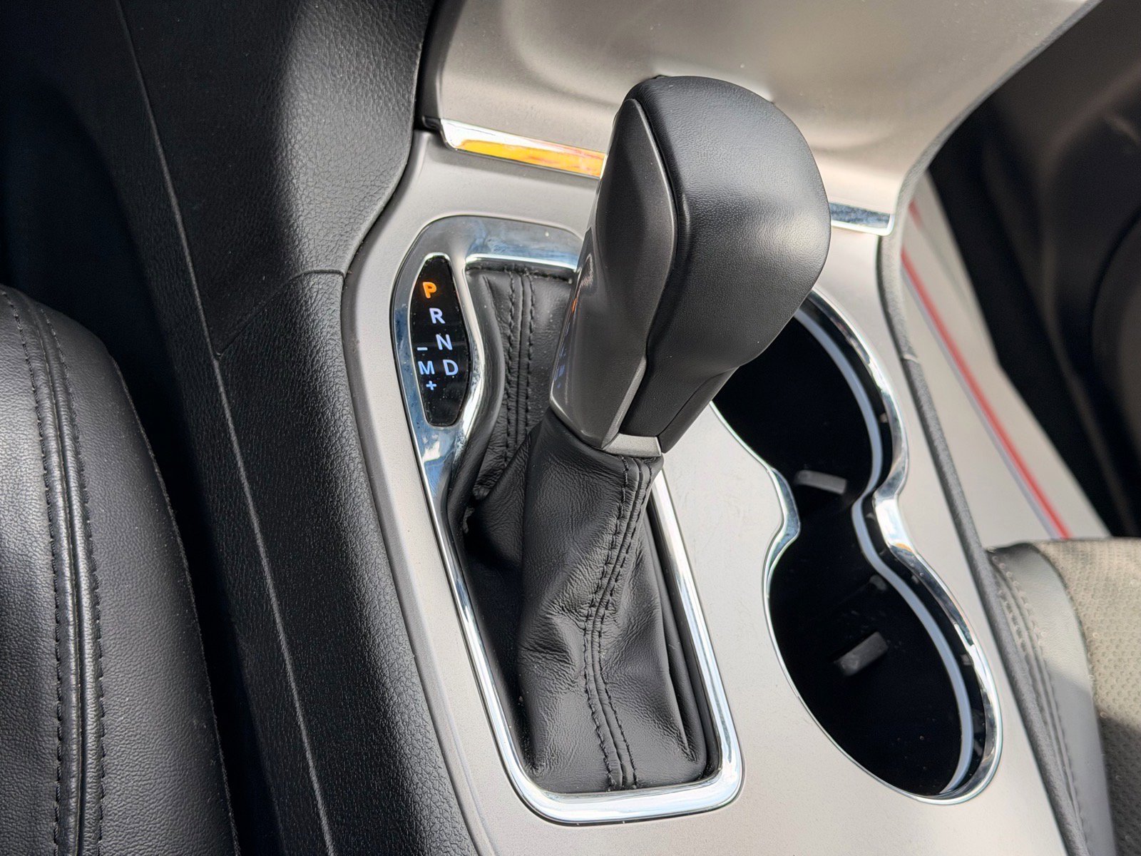 Used 2022 Jeep Grand Cherokee Laredo X image 21