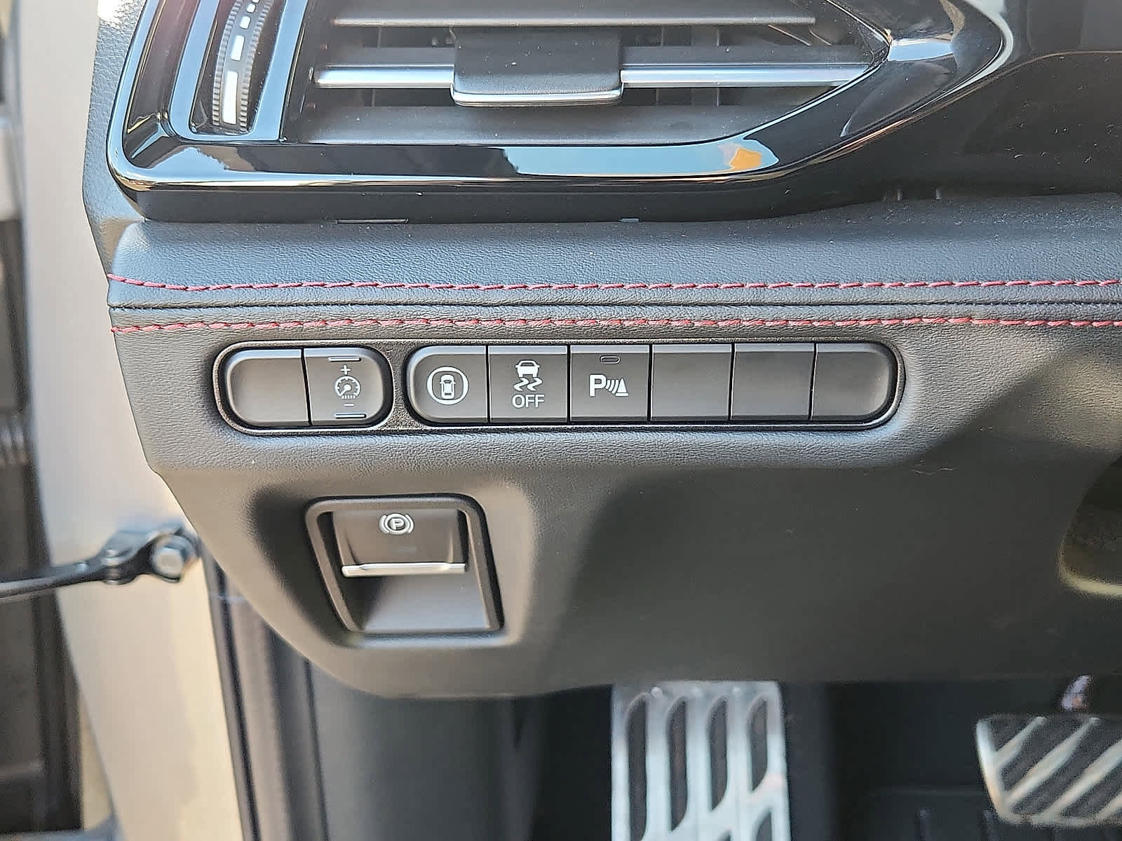 Used 2025 Acura MDX A-Spec image 25