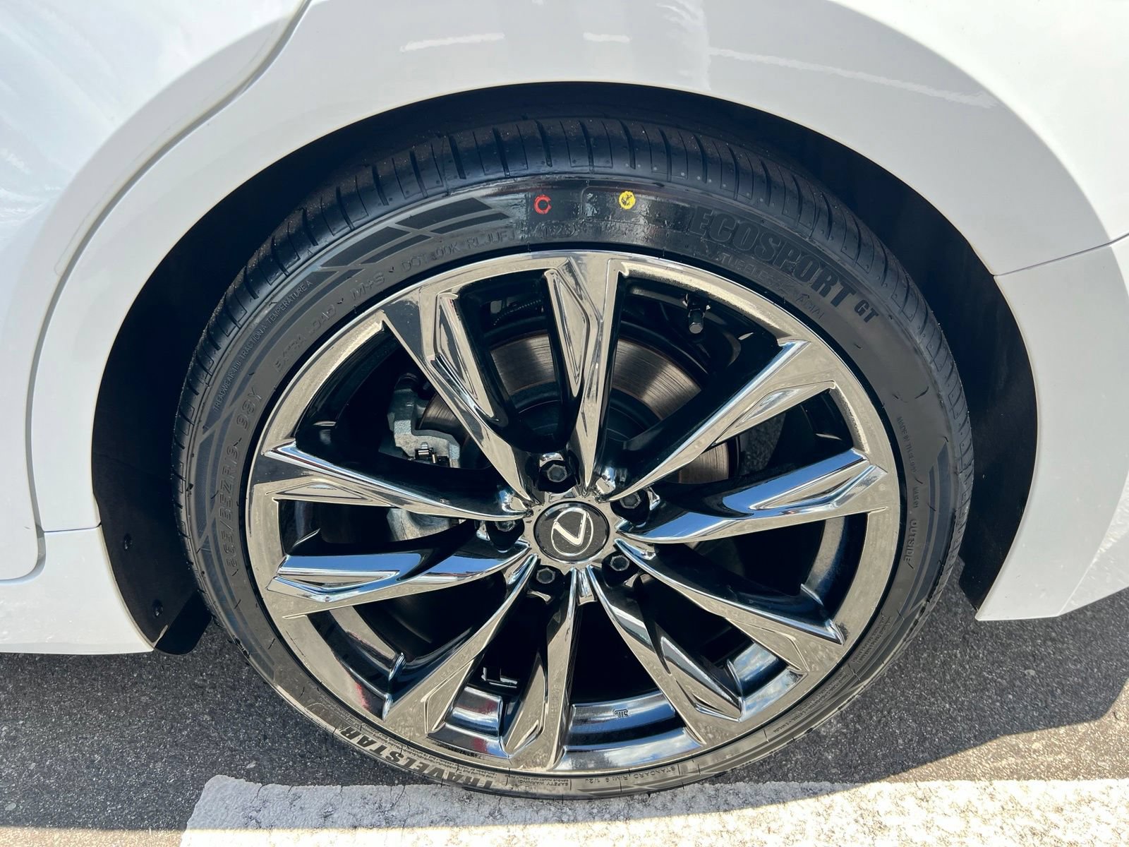 Used 2025 Lexus IS 350 F Sport w/ Navigation Package RWD image 15
