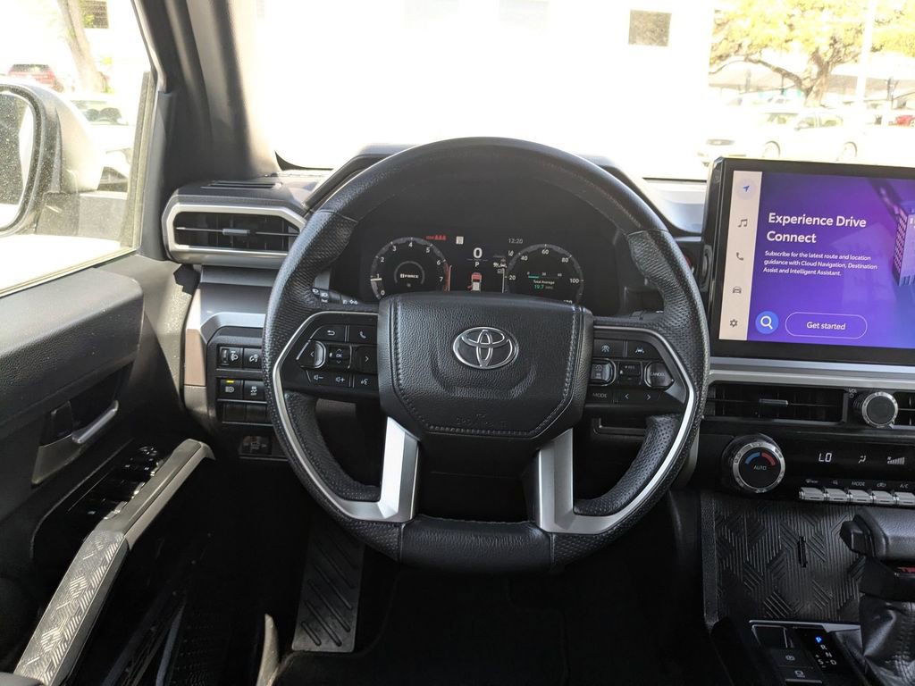 Used 2025 Toyota Tacoma TRD Off-Road image 28