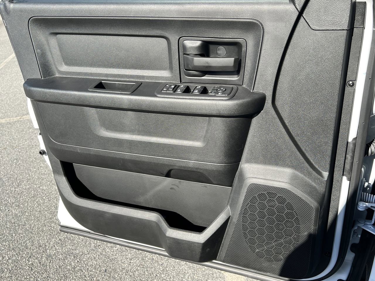 New 2026 RAM 3500 Tradesman AWD/4WD image 17