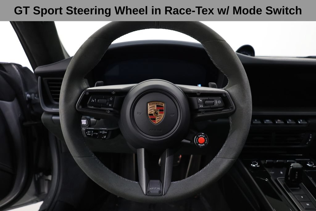 Used 2025 Porsche 911 Carrera GTS RWD image 41