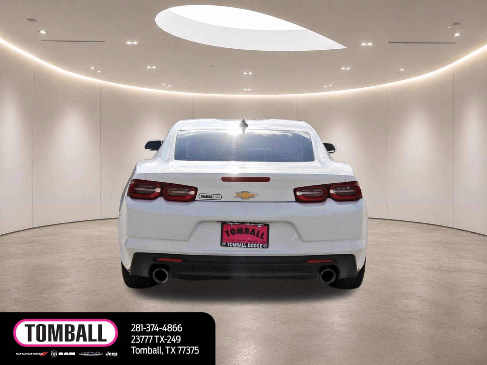 Used 2023 Chevrolet Camaro LT RWD image 6