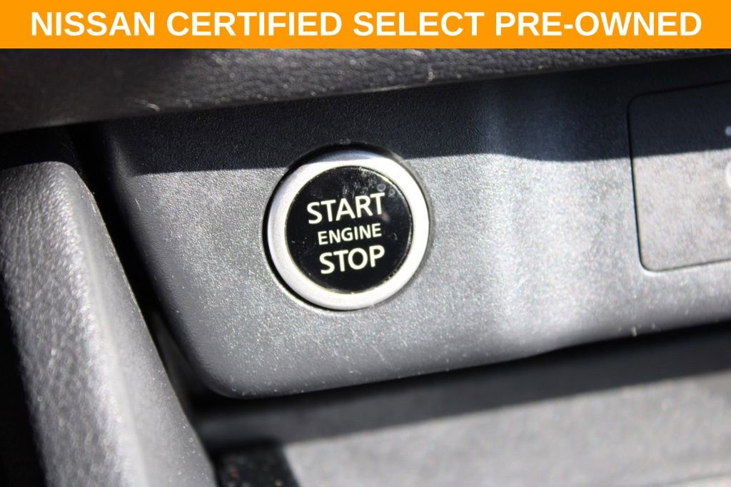 Certified 2023 Nissan Rogue SV image 31