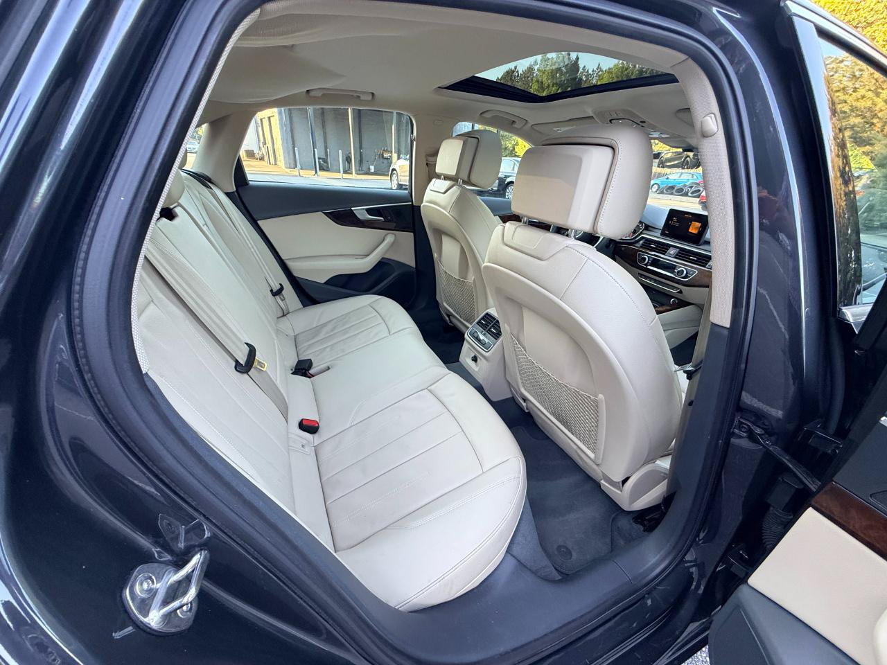 Used 2019 Audi A4 2.0T Premium FWD image 12