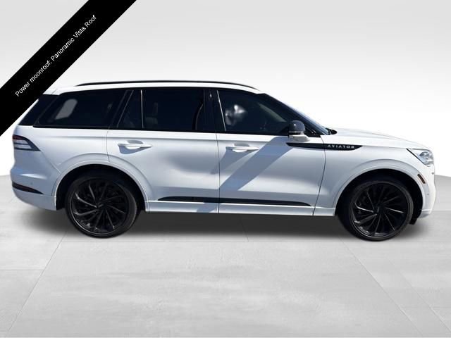 Certified 2023 Lincoln Aviator Black Label w/ Jet Package image 8