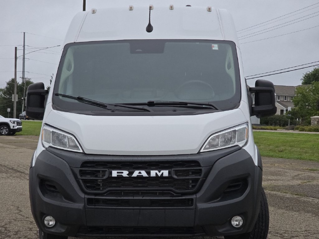 Used 2025 RAM ProMaster 2500 w/ Convenience Group FWD image 14