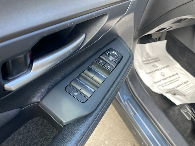 Used 2025 Toyota Grand Highlander AWD image 12