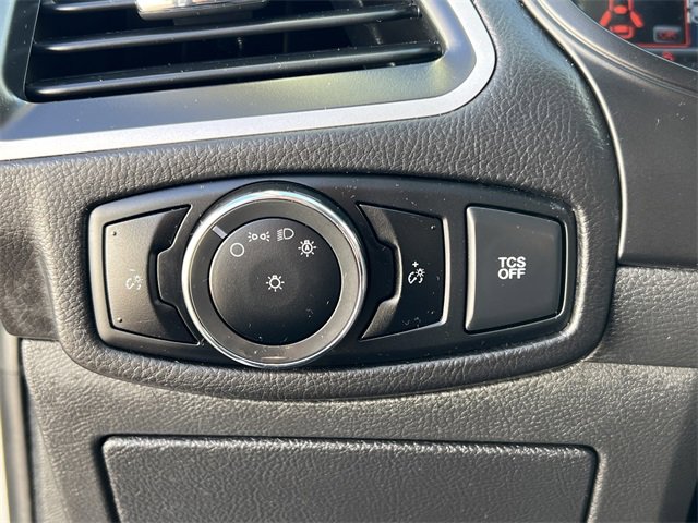 Used 2024 Ford Edge SEL image 18