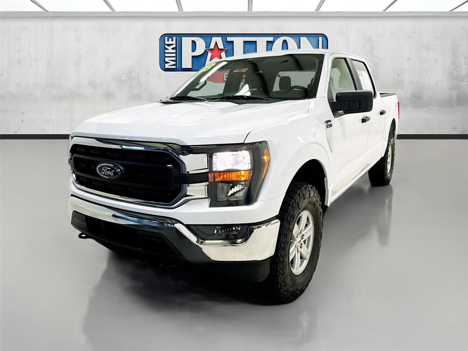 Used 2023 Ford F150 XLT image 3