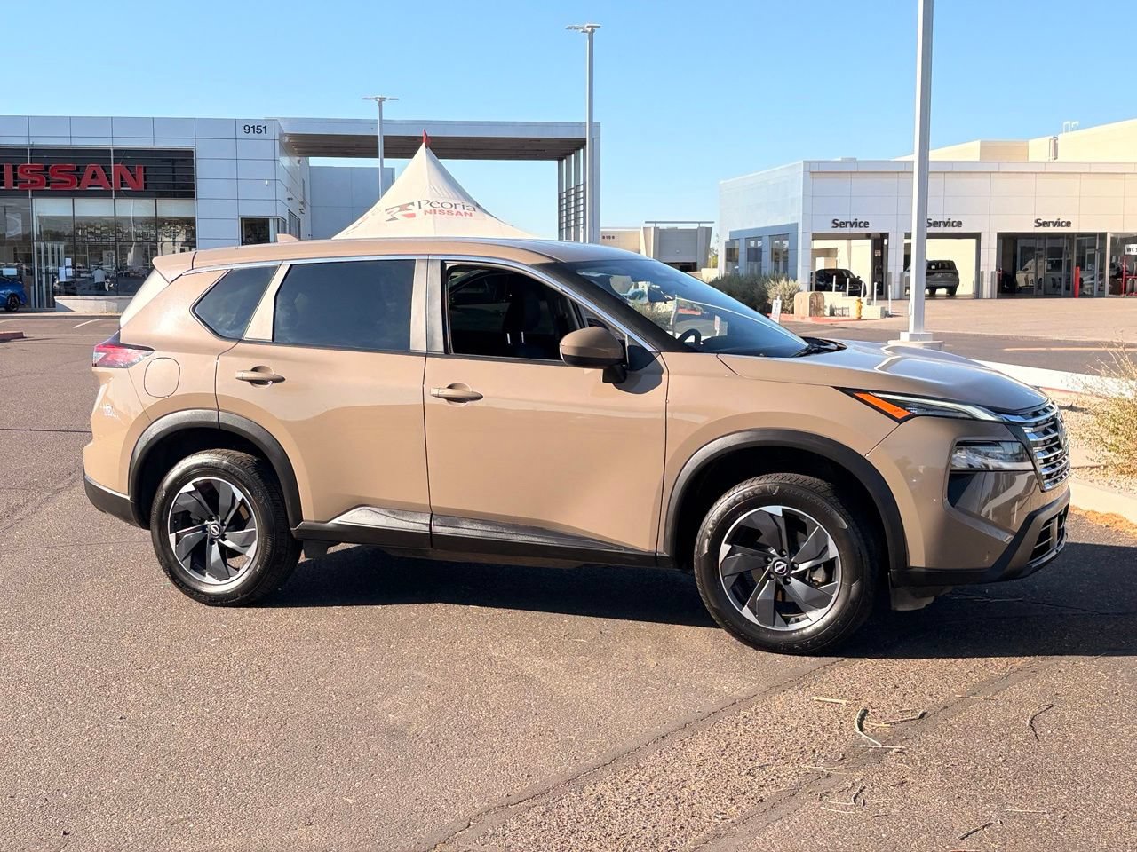 Certified 2025 Nissan Rogue SV AWD/4WD image 6