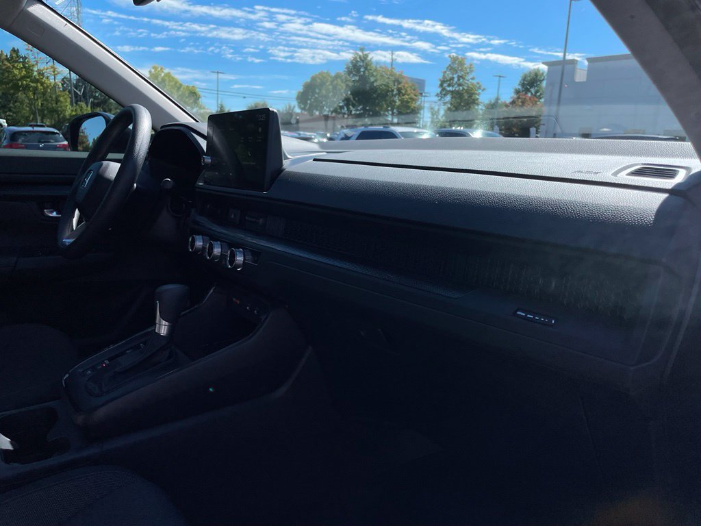 Certified 2026 Honda CR-V EX image 33