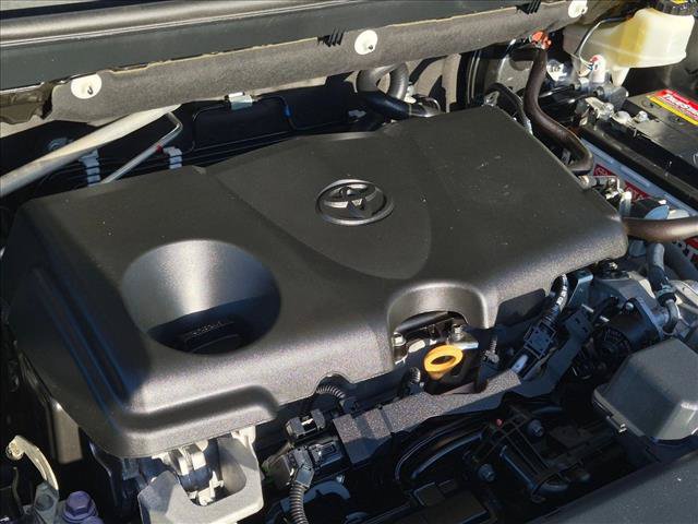 Used 2022 Toyota RAV4 LE FWD image 21