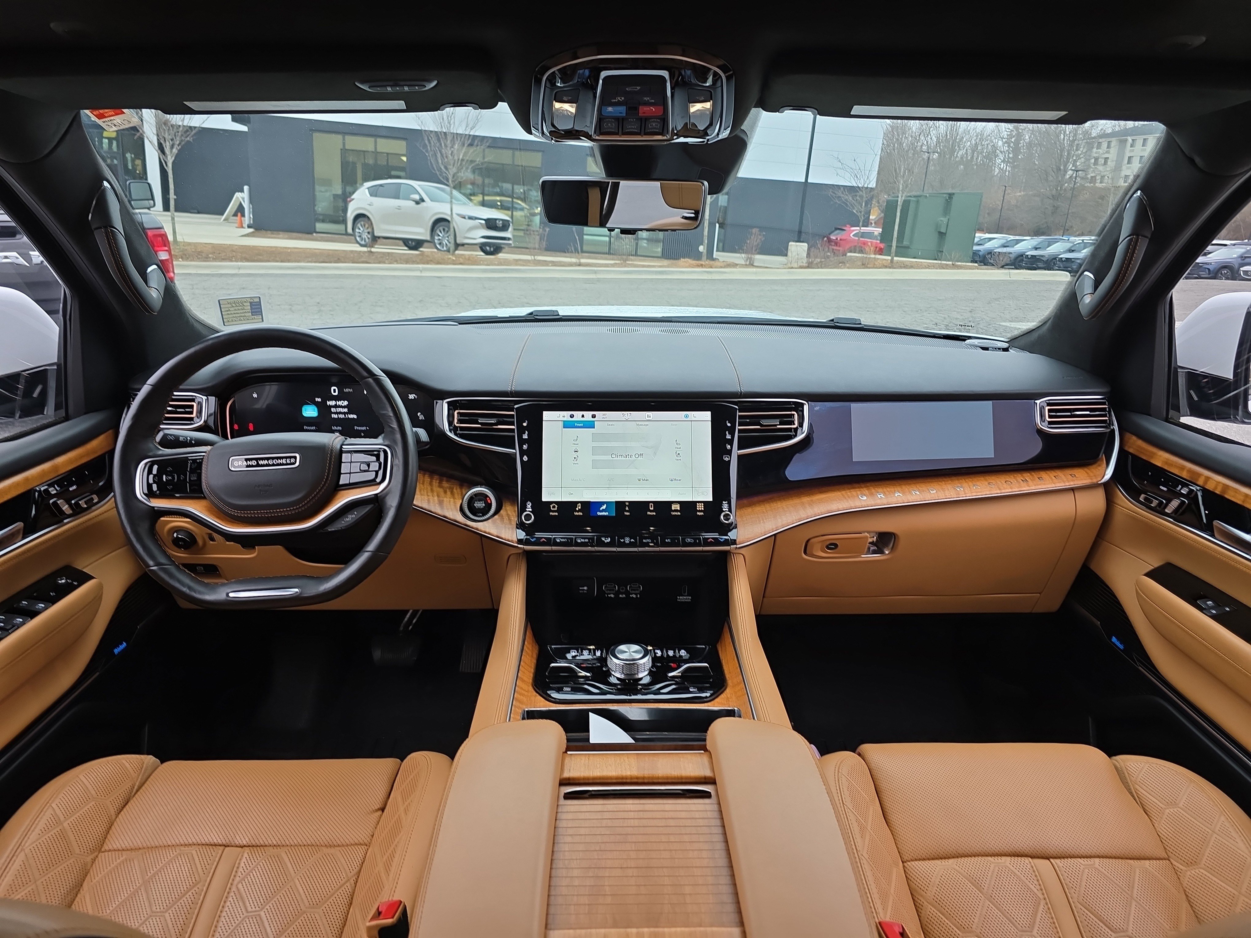 Used 2022 Jeep Grand Wagoneer Series III image 19