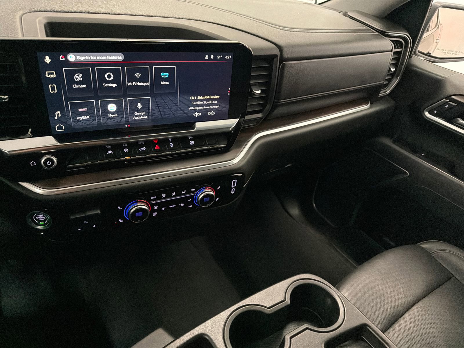 Used 2025 GMC Sierra 1500 SLT image 25