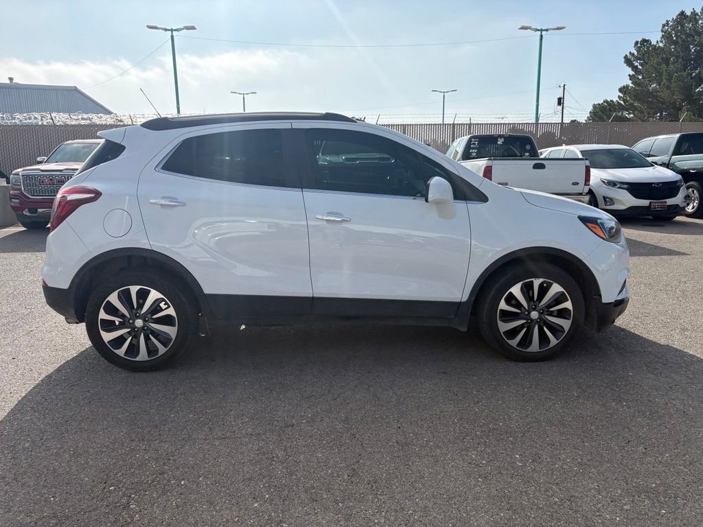 Used 2021 Buick Encore Preferred w/ Safety Package FWD image 5