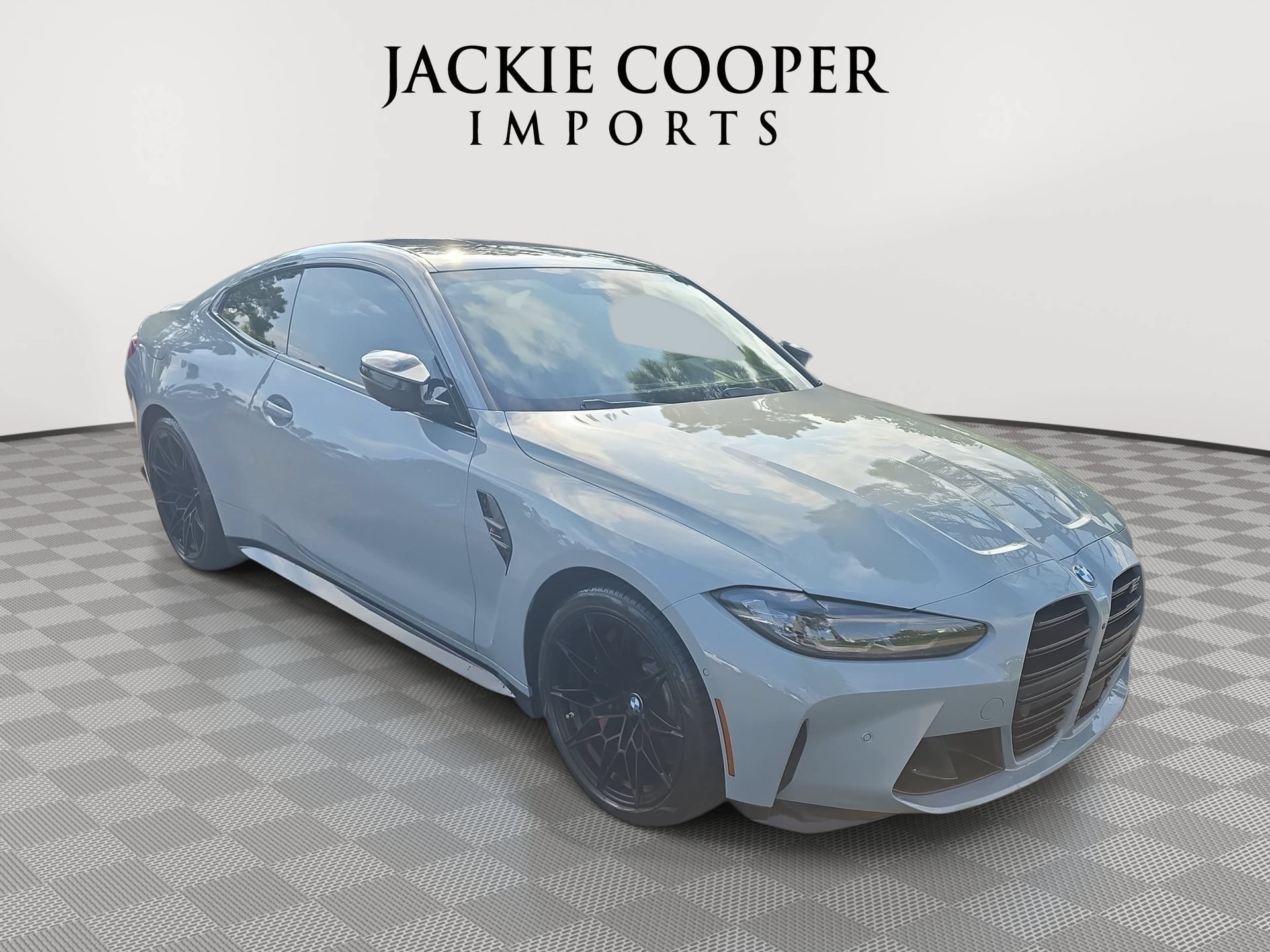 Used 2022 BMW M4 xDrive Competition w/ M Carbon Exterior Package AWD/4WD image 3