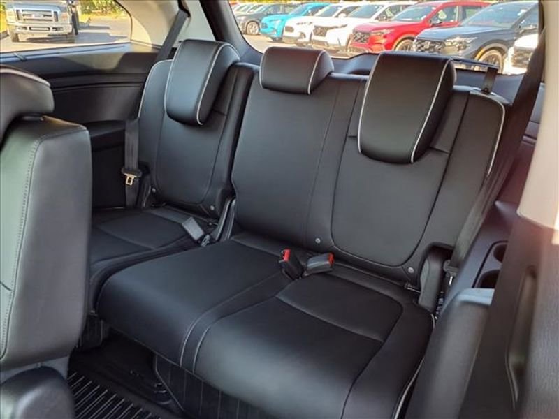 New 2026 Honda Odyssey Touring image 10