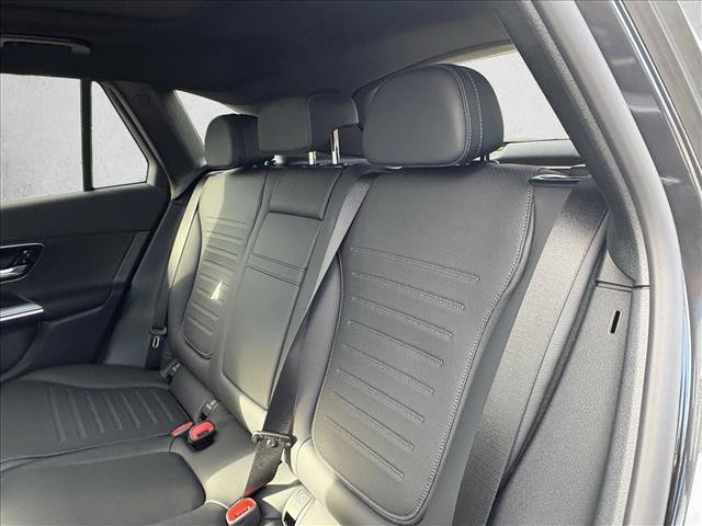 Used 2026 Mercedes-Benz GLC 350e 4MATIC image 18