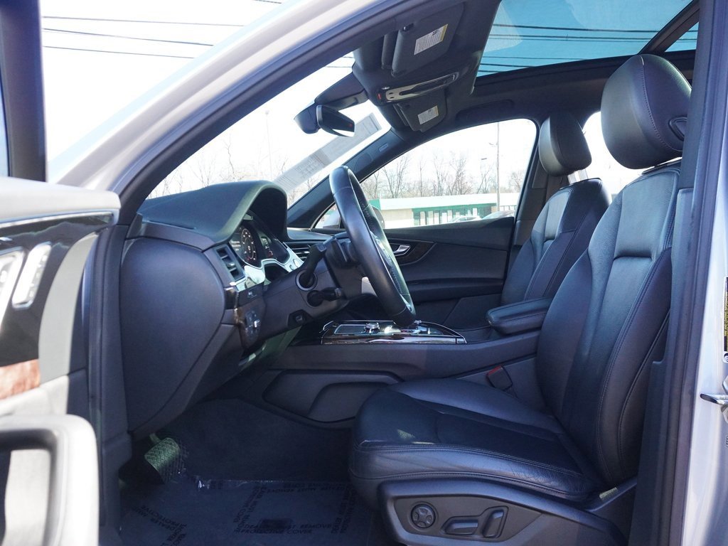 Used 2018 Audi Q7 3.0T Premium Plus w/ Premium Plus Package image 35