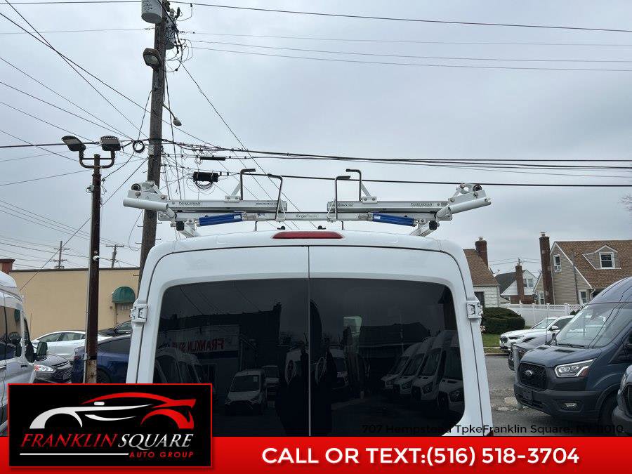 Used 2016 Ford Transit 150 XLT image 9