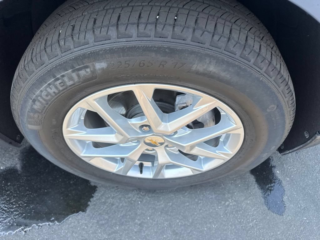 Used 2024 Chevrolet Equinox LS w/ LS Convenience Package FWD image 7