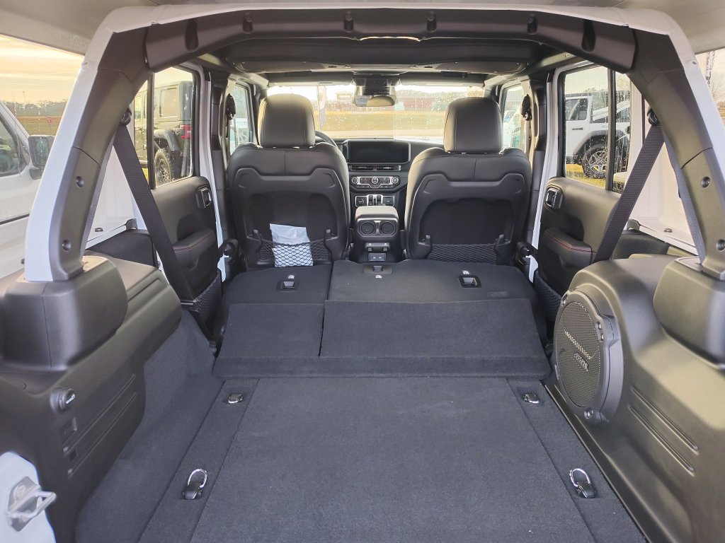 New 2026 Jeep Wrangler Unlimited Rubicon w/ Safety Group image 35