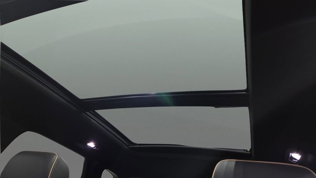 Used 2024 Chevrolet Blazer Premier w/ Driver Confidence II Package image 27