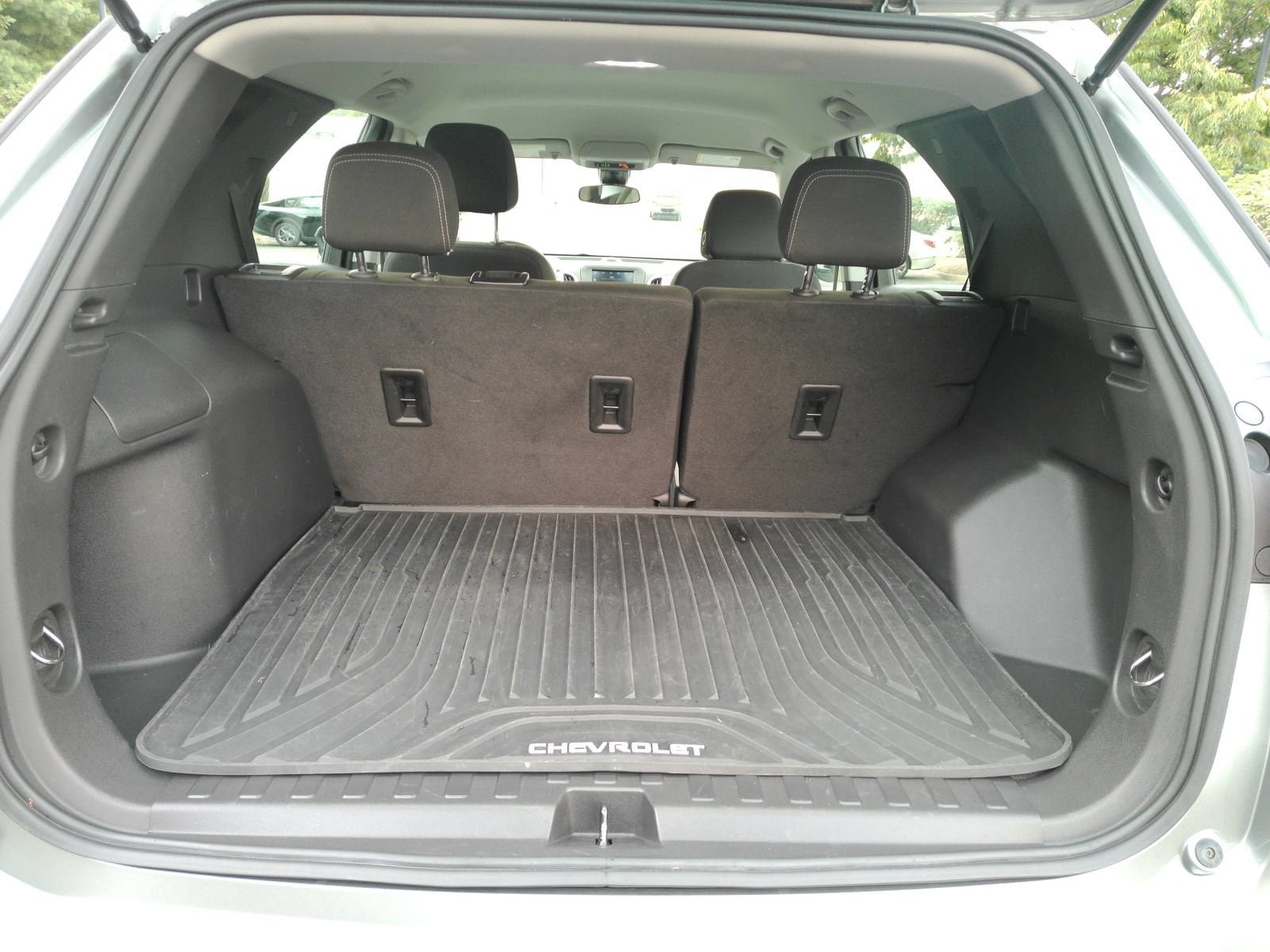 Used 2023 Chevrolet Equinox LS FWD image 8