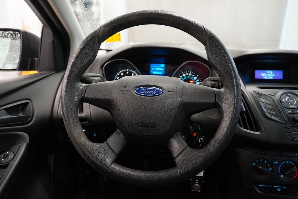 Used 2012 Ford Focus S FWD image 17