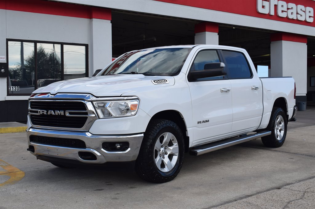 Used 2020 RAM 1500 Big Horn image 1